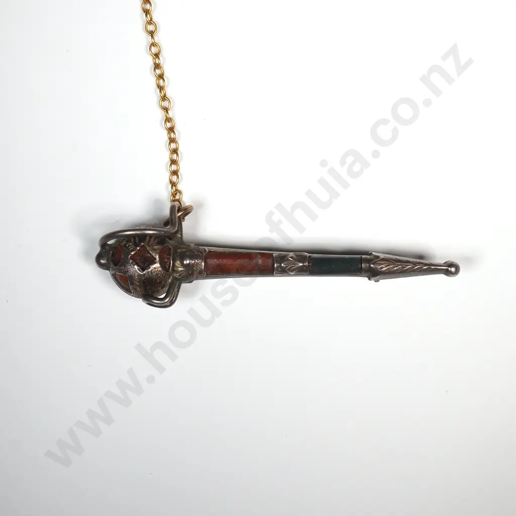 Impressive Sterling Silver Scottish Broad Sword Brooch Image 1++