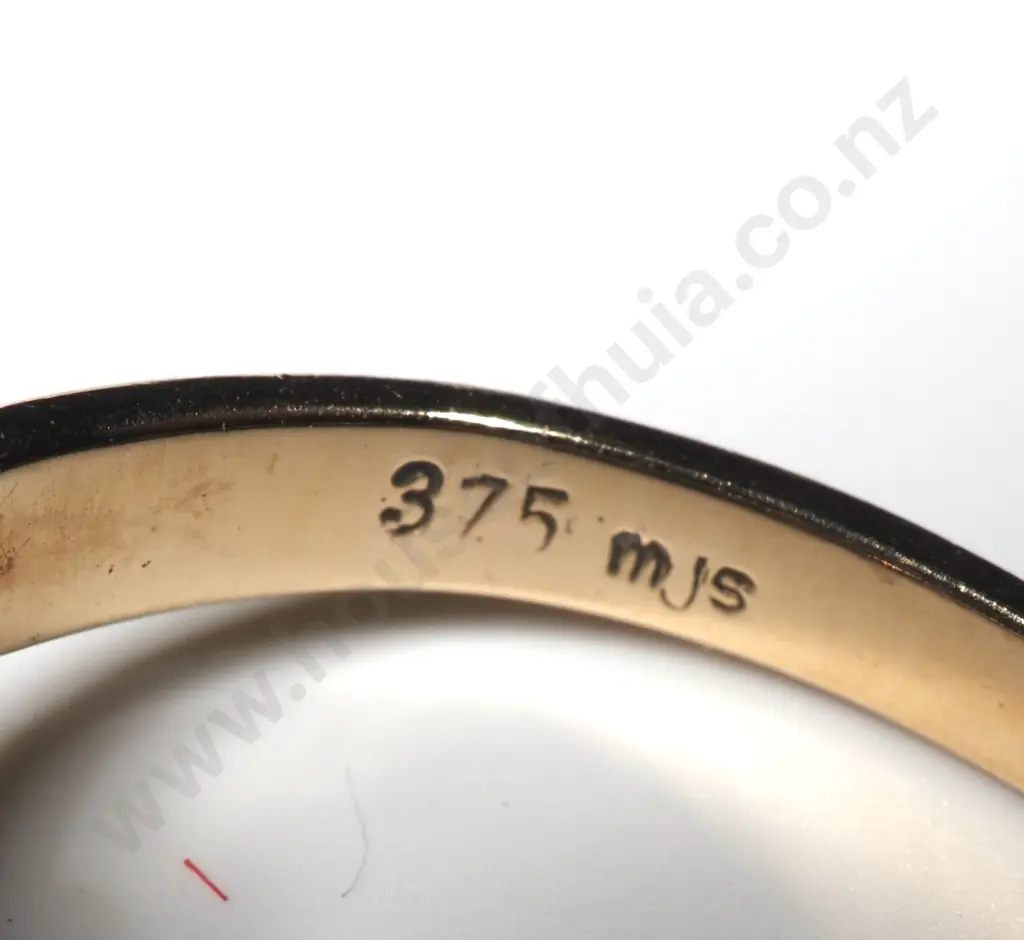 Vintage 9ct Gold Purple & White Stone Ring Image 1++