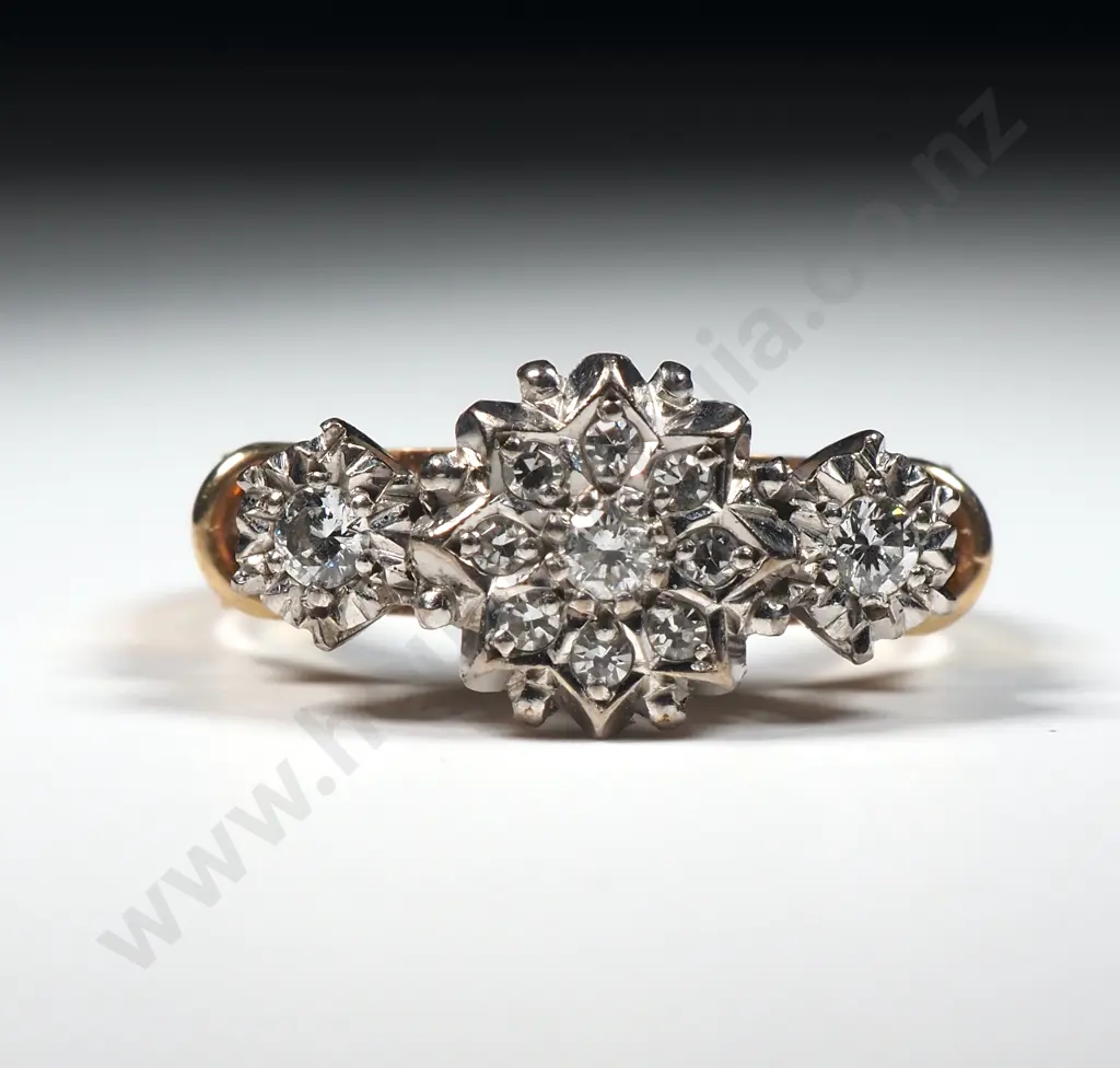 9ct Gold Diamond Ring Image 1++