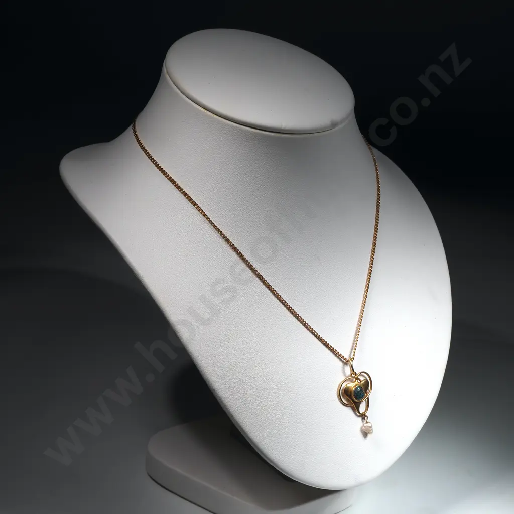 Exquisite Arts & Crafts Stylised Heart w Turquoise Insert & Pearl Drop Murrle Bennett 15ct Gold Pendant / Necklace Image 1++