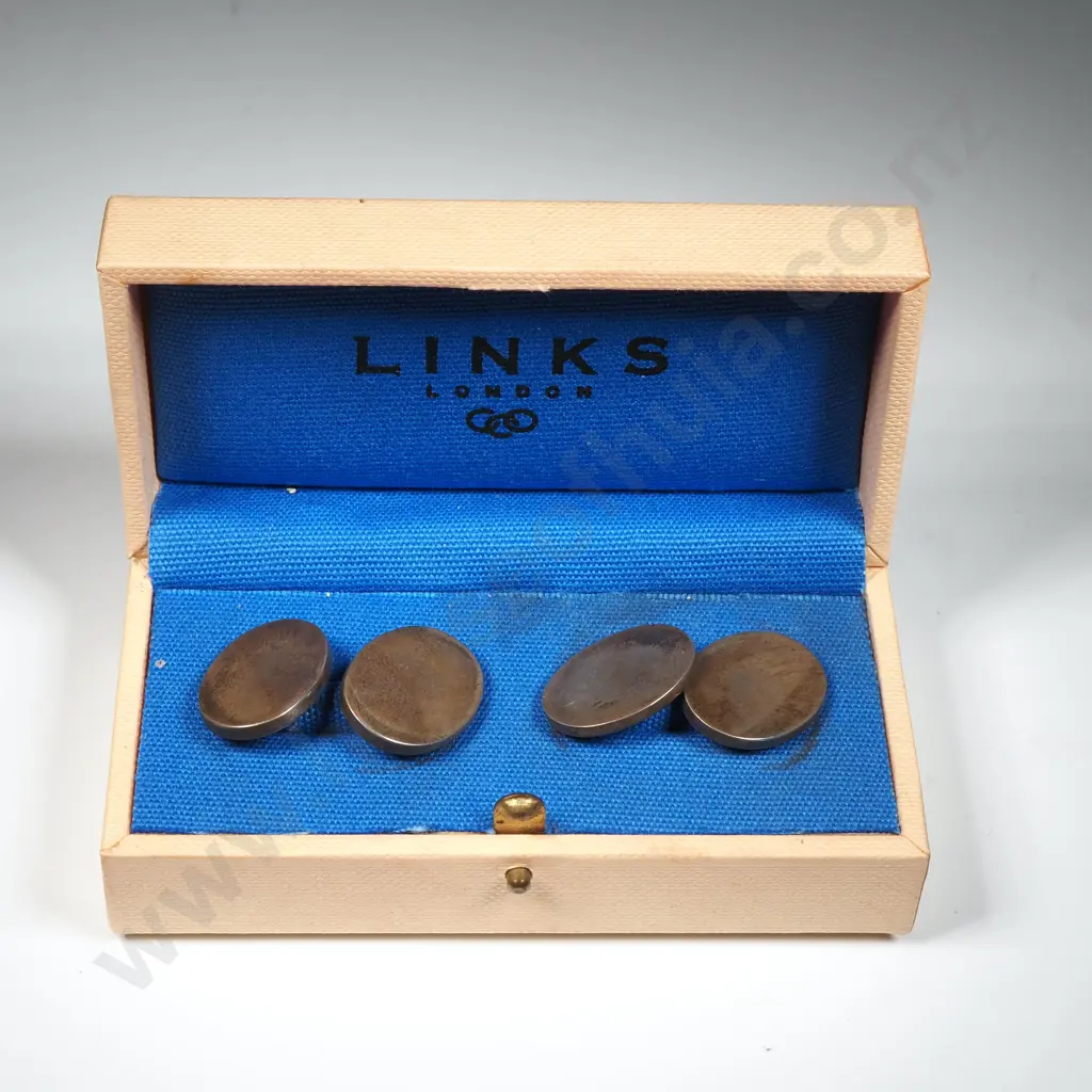 Sterling Silver Cased "Links of London" Cufflinks Image 1++