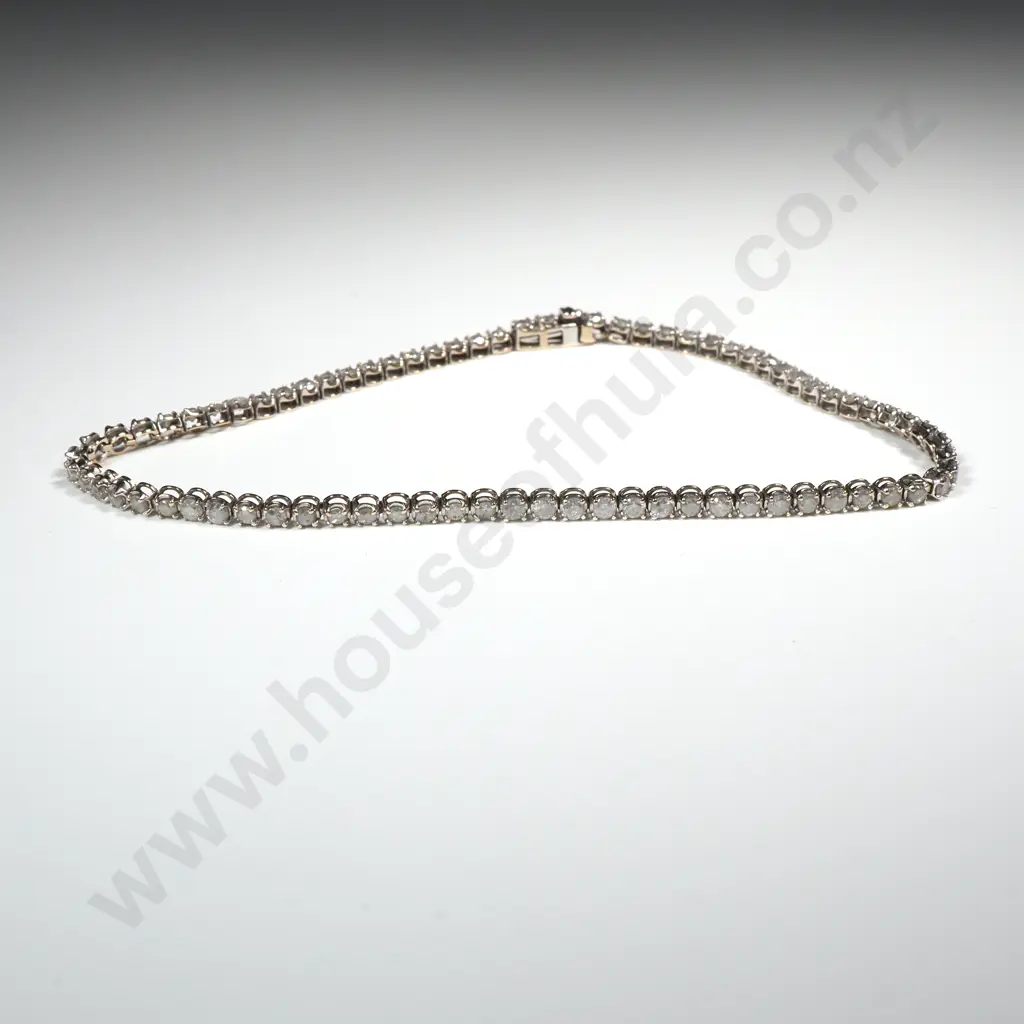 18ct Gold Diamond Tennis Bracelet w 2 Carats of Diamonds Image 1++