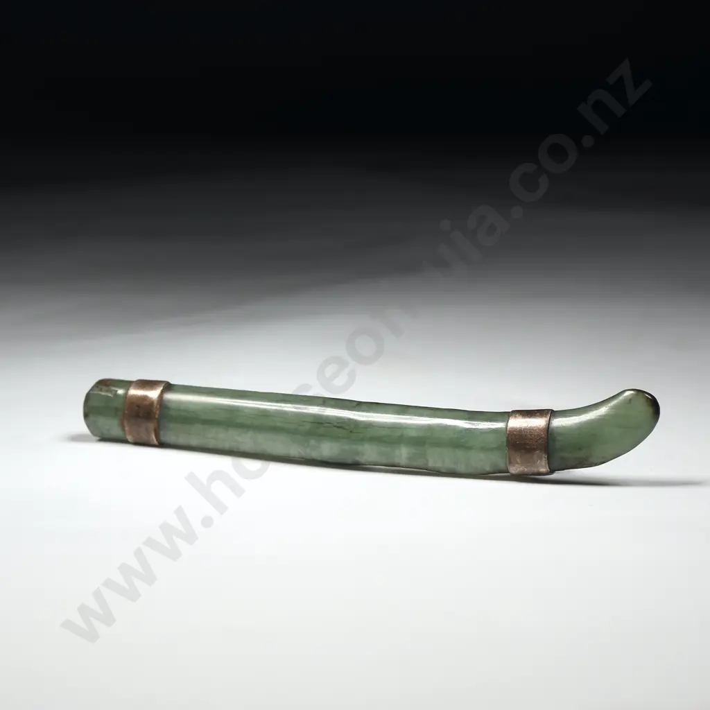 Antique New Zealand Pale Greenstone Brooch Image 1++