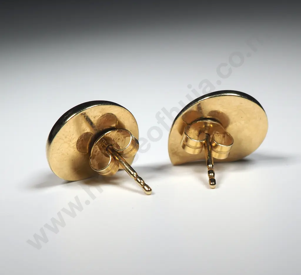 14ct Gold Pearl Earrings Image 1++