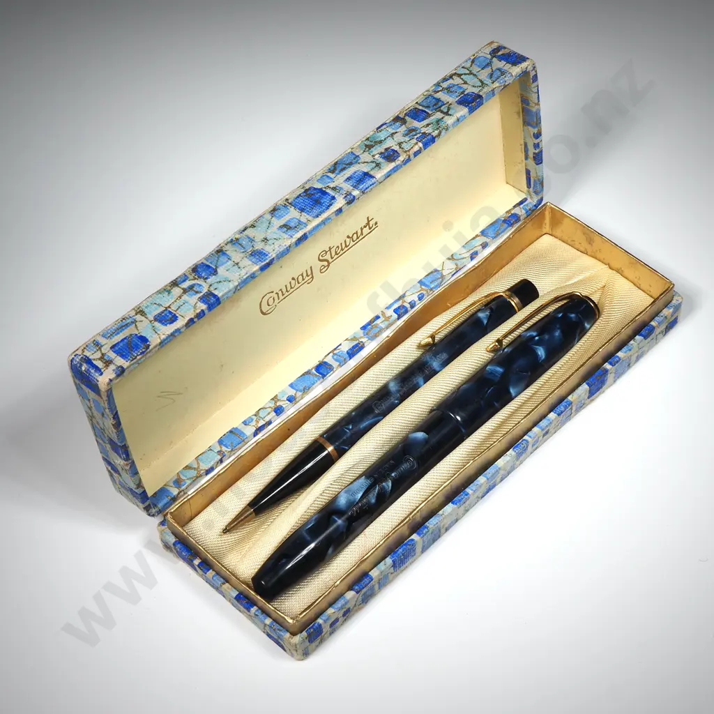 Cased Vintage Conway Stewart 14 Marbled Blue w Black Veins Fountain Pen & Matching Nippy 3 Pencil - 1952-63 Image 1++