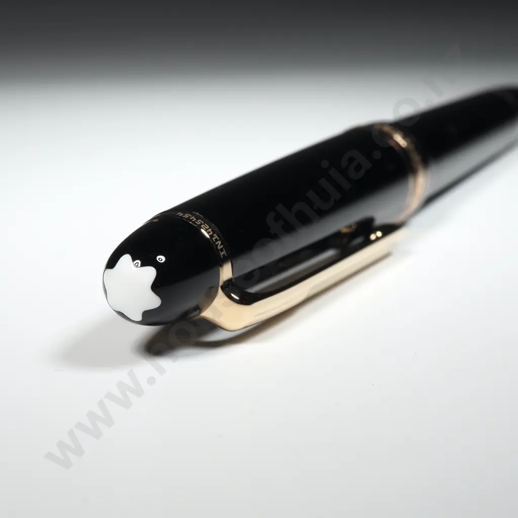 Cased Mont Blanc Tribute to Chopin Fountain Pen & CD - 1518 Image 1++