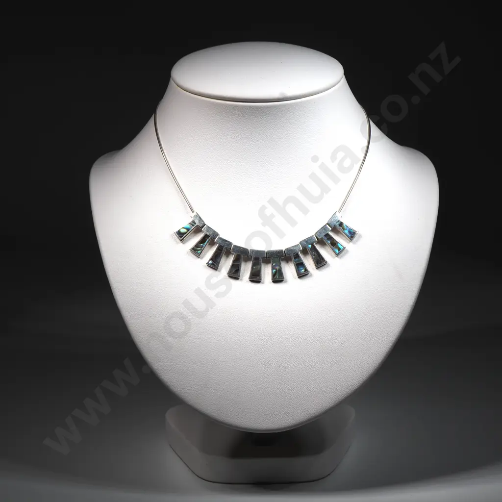 Modern New Zealand Sterling Silver Paua Shell Necklace Image 1++