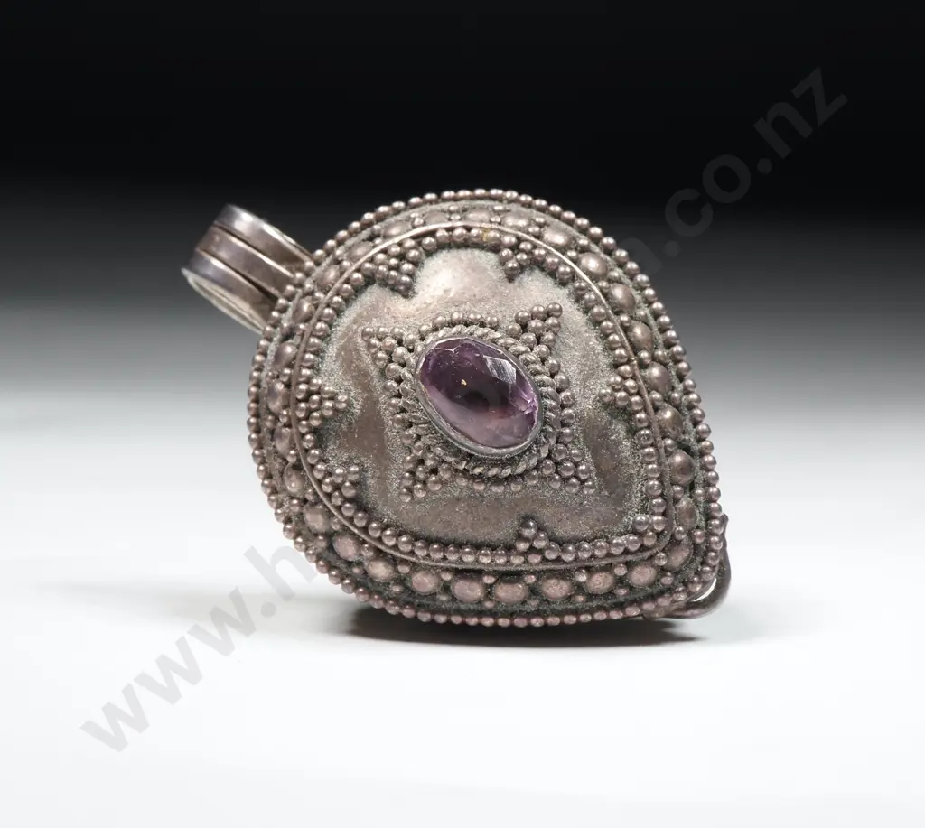Sterling Silver Filigree Pendant w Purple Stone Image 1++
