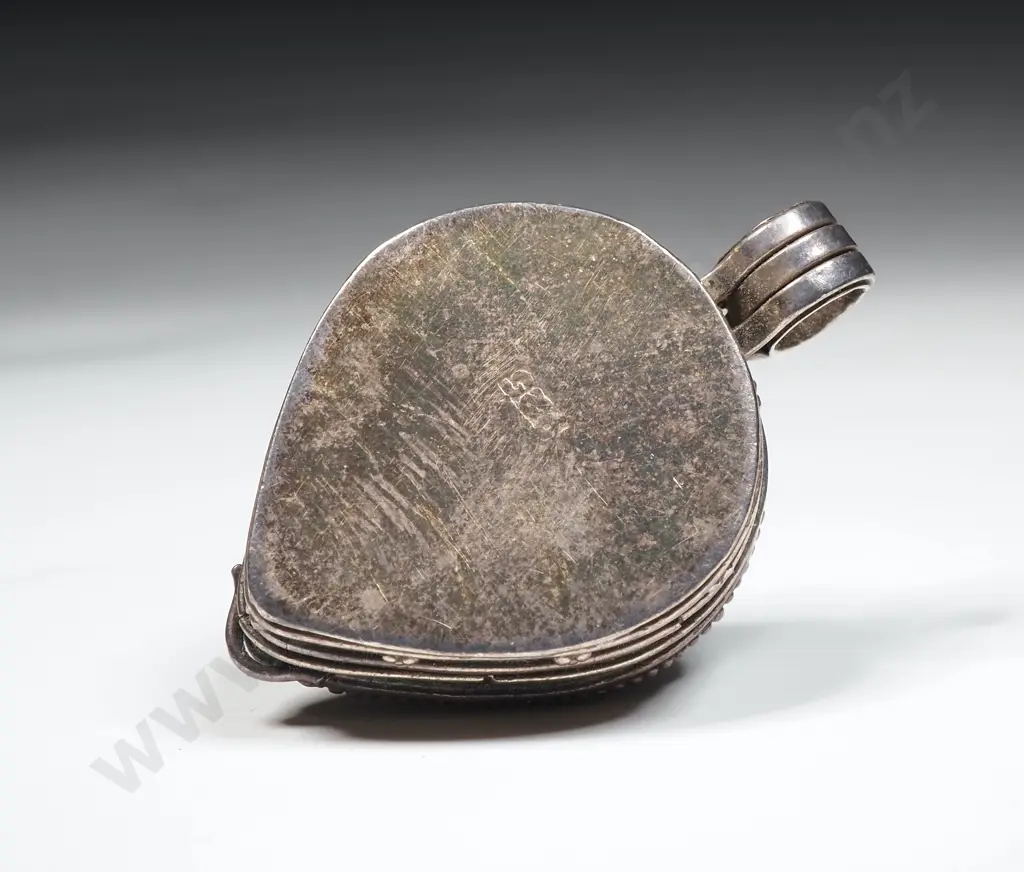 Sterling Silver Filigree Pendant w Purple Stone Image 1++