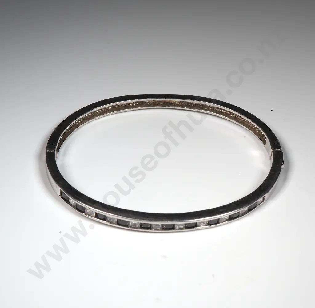 Sterling Silver Hinged Bangle Image 1++