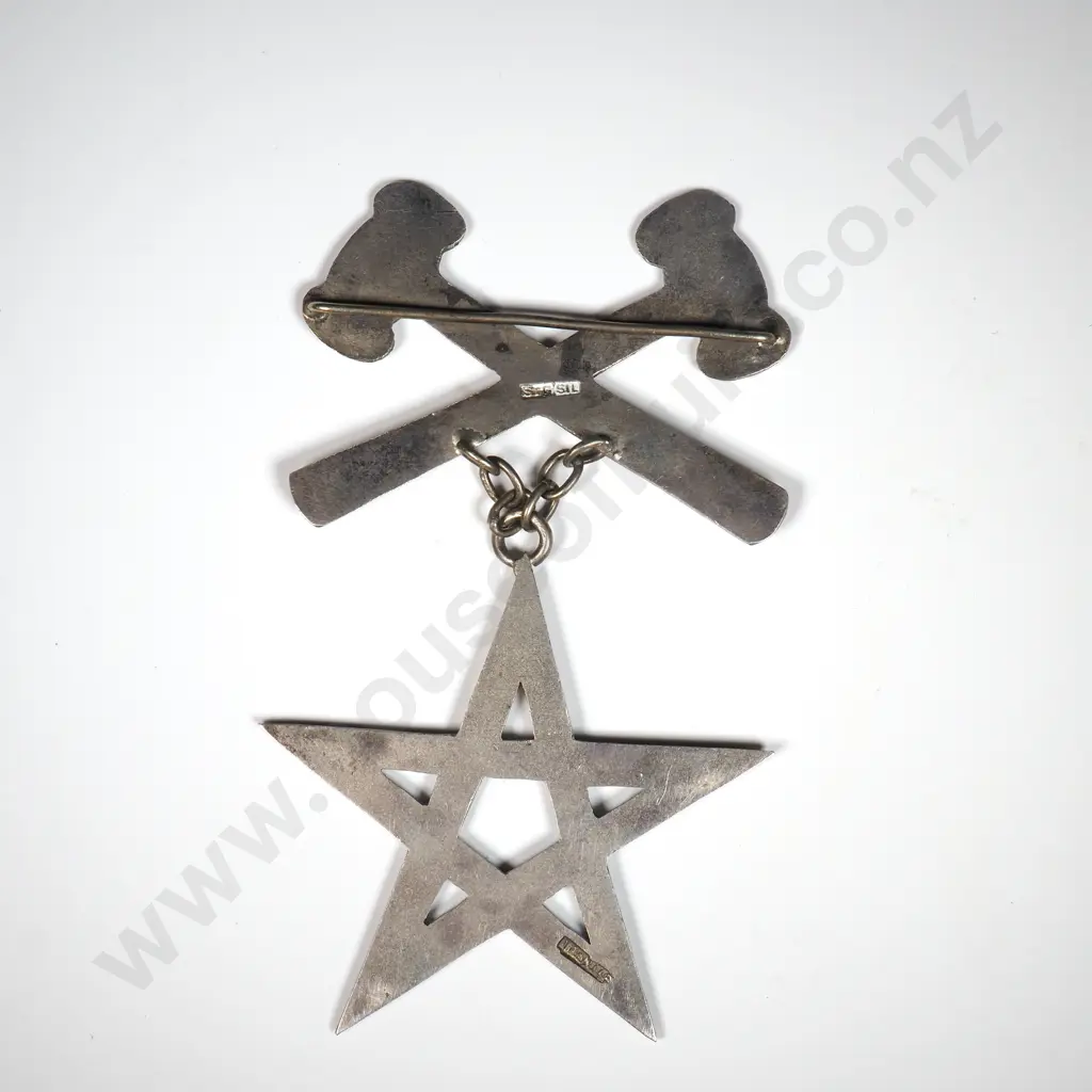 Colonial Sterling Silver Star Pendant Image 1++