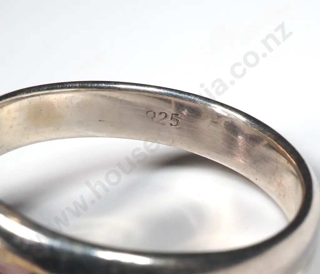 Sterling Silver & Amethyst Ring Image 1++