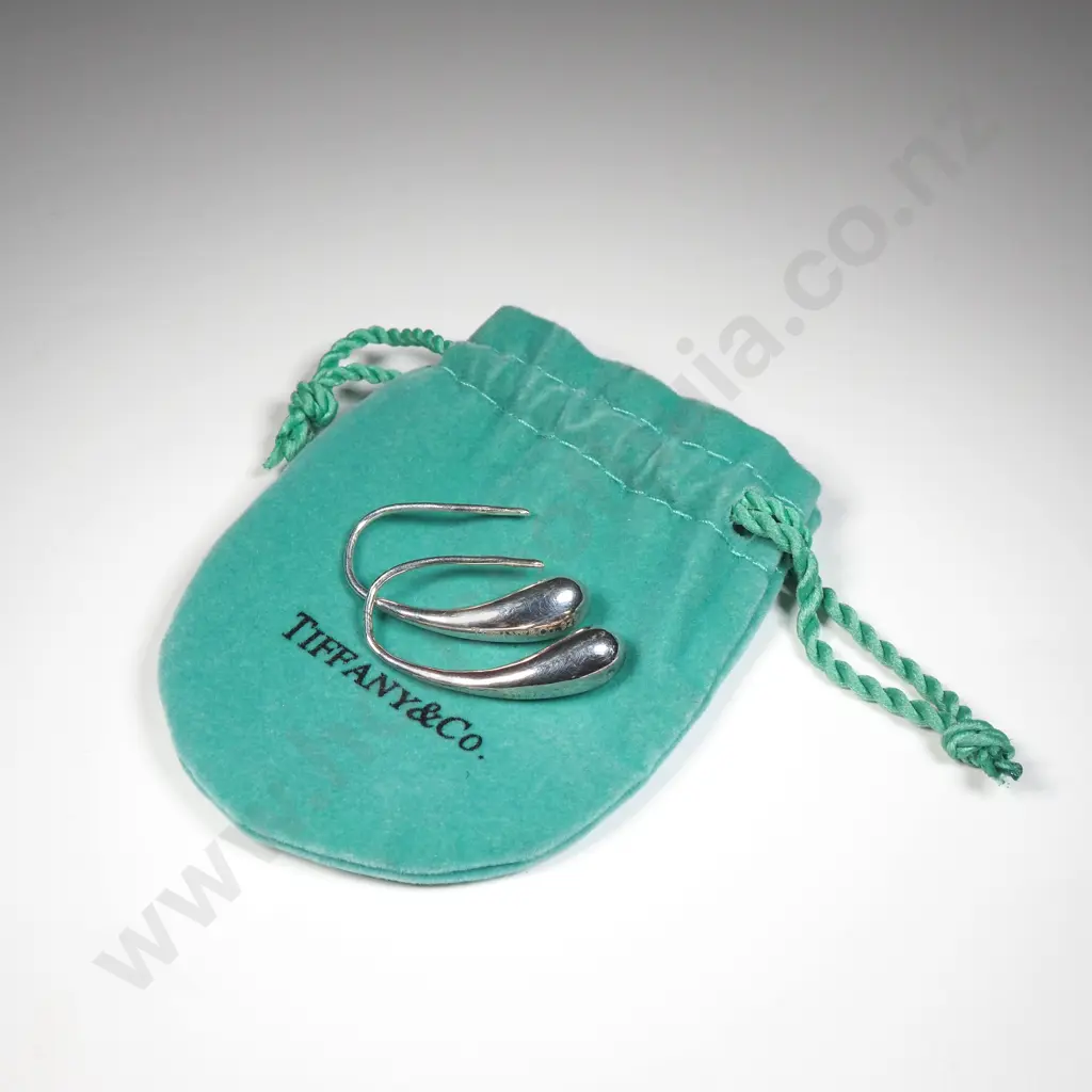Tiffany & Co Sterling Silver Drop Earrings in Pouch Image 1++
