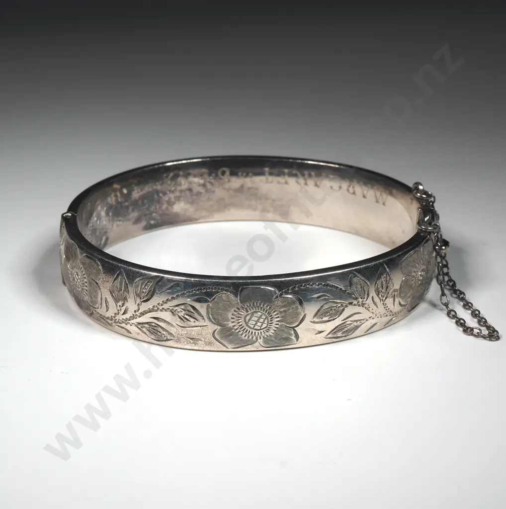 Sterling Silver Snap Bracelet w Engraved Panel  Image 1++