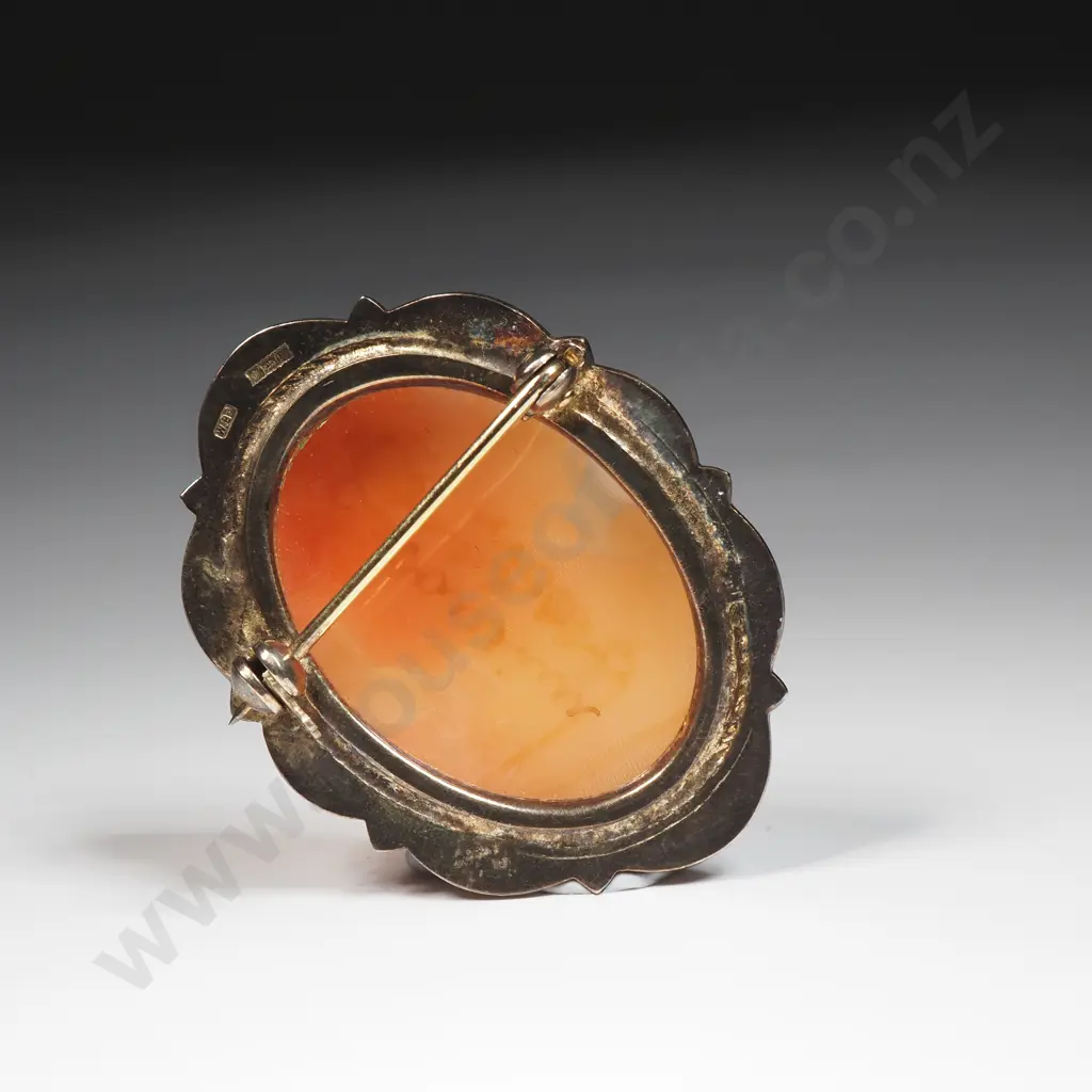 Sterling Silver Cameo Brooch Image 1++