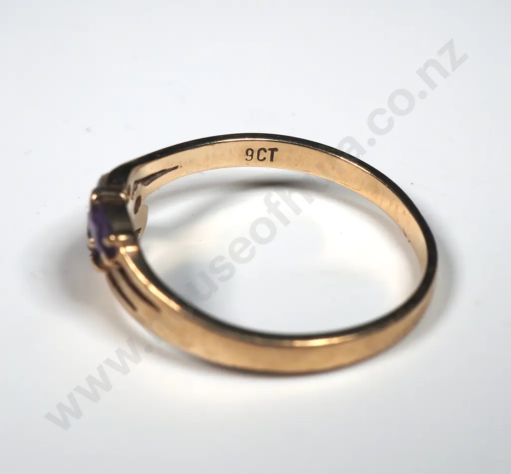 9ct Gold Gem Ring Image 1++