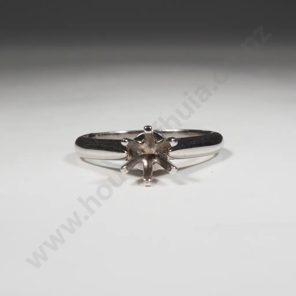 18ct White Gold Diamond Solitaire Mount Image 1++