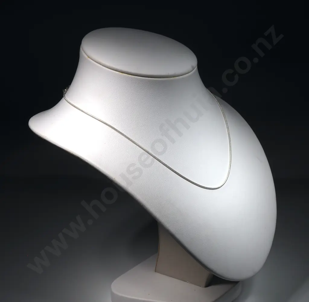 Sterling Silver Necklace - Like New Image 1++