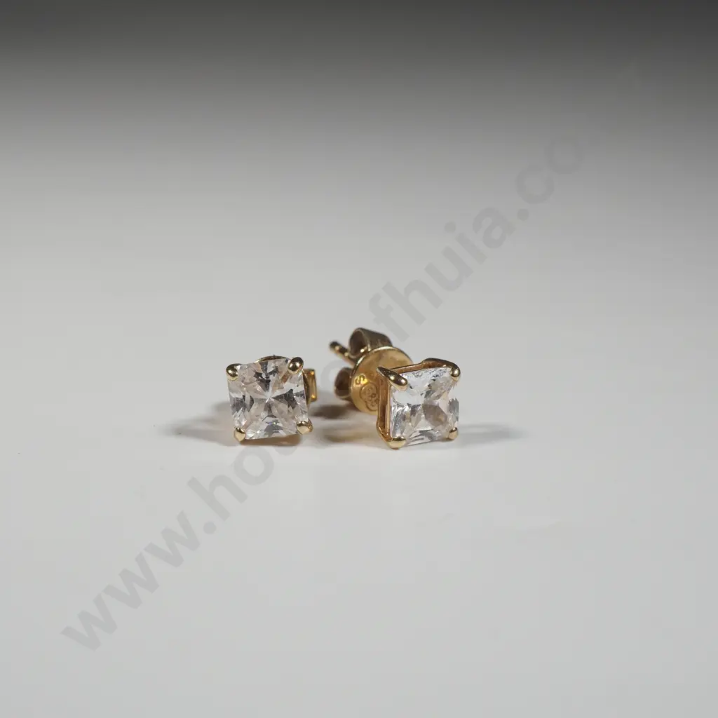 9ct Gold Earrings Image 1++