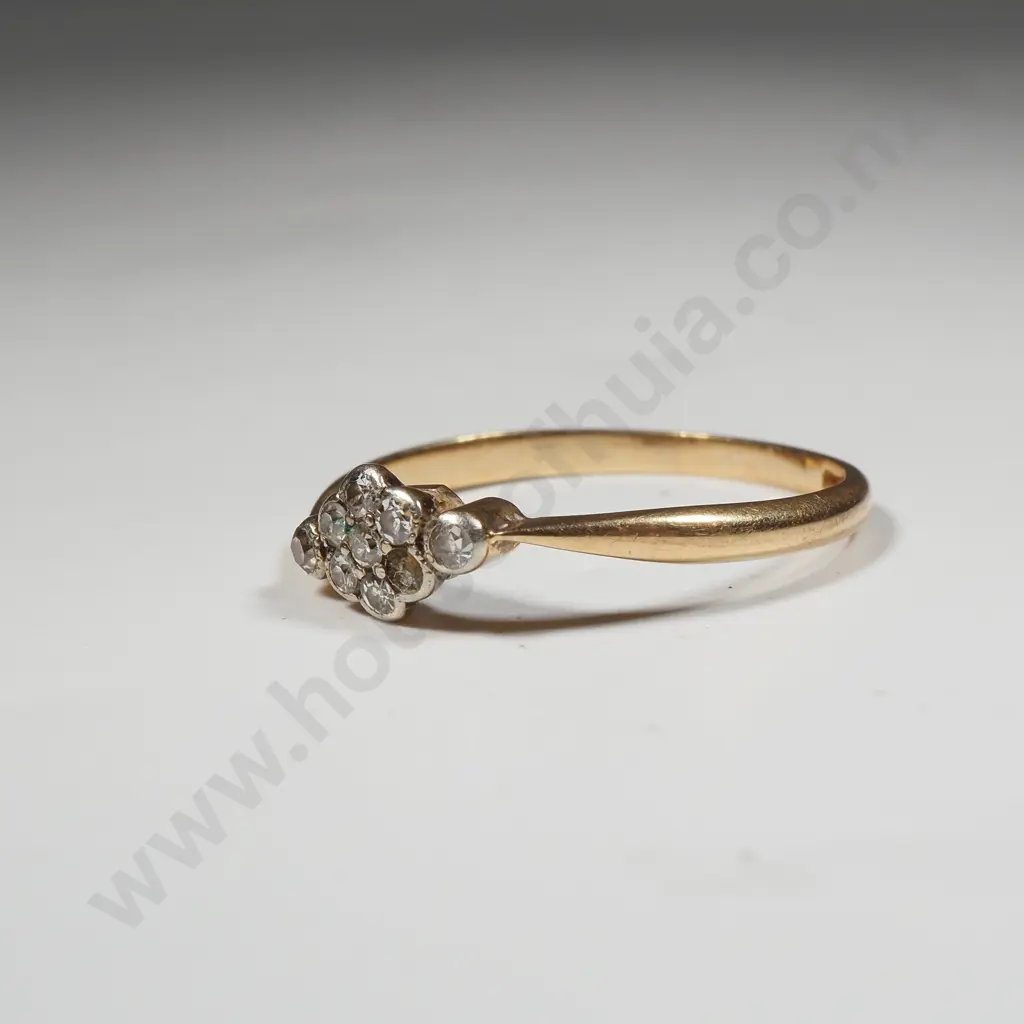 18ct Gold Ring Image 1++