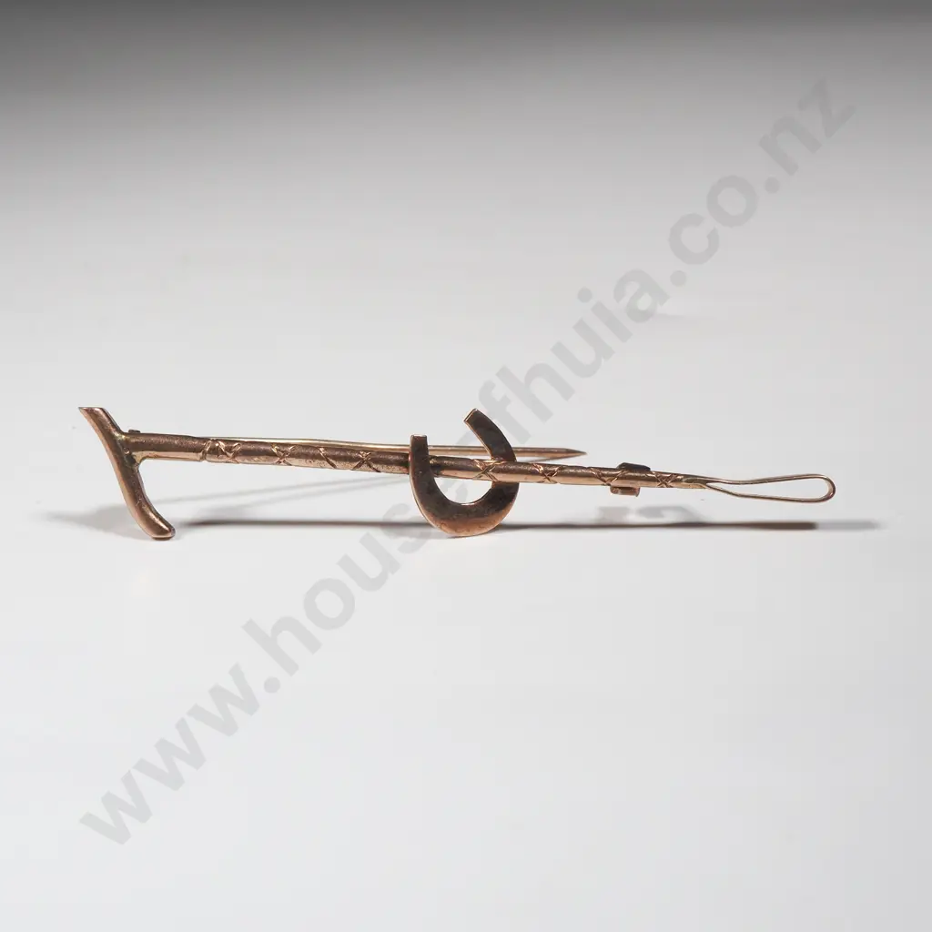9ct Gold Brooch Image 1++