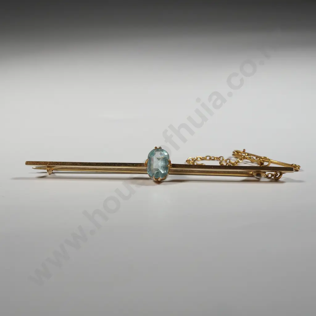 9ct Gold Brooch Image 1++