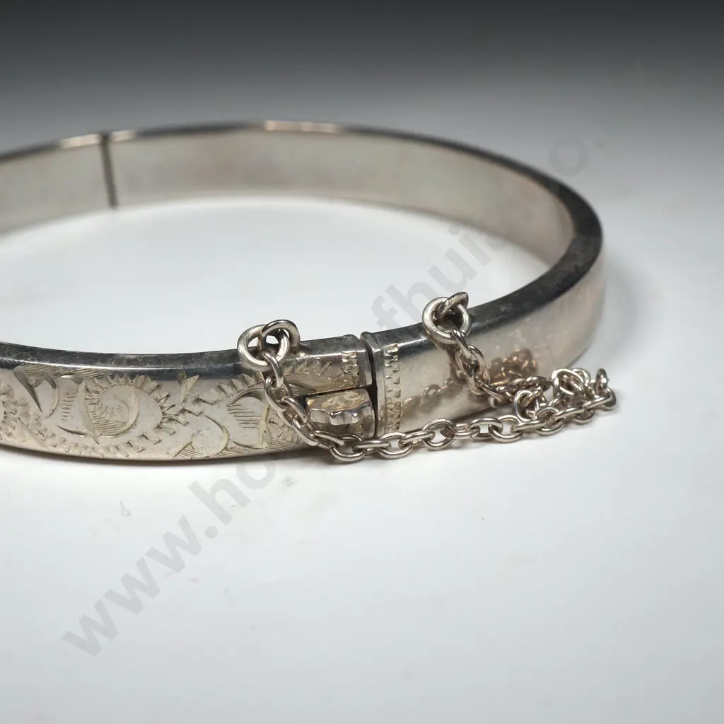 Modern Sterling SIlver Snap Bangle Image 1++