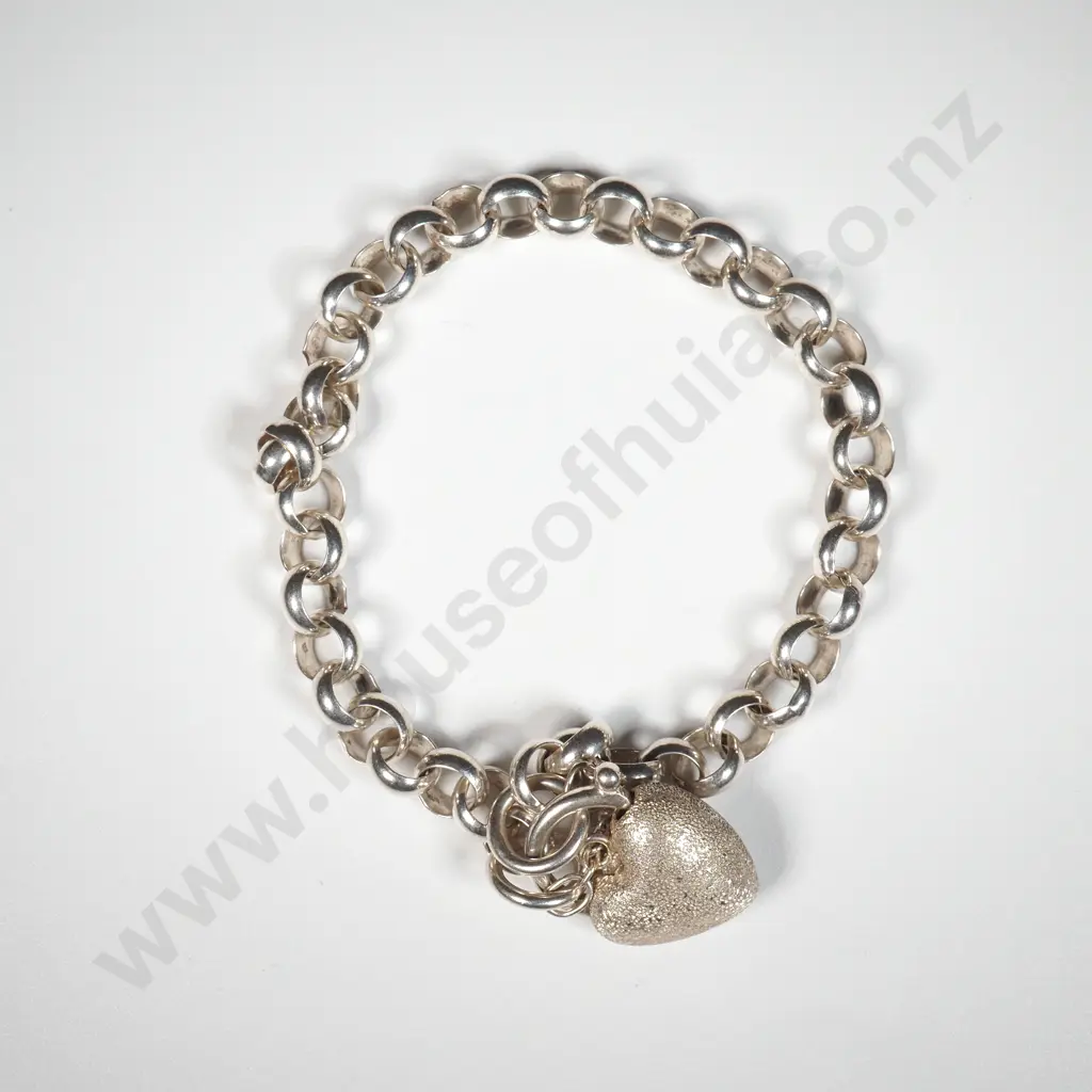 Sterling Silver Belcher Heart Bracelet Image 1++