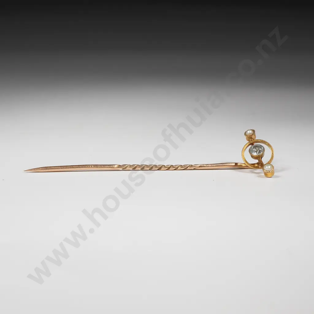 9ct Gold Stick Pin w Blue Gem & Seed Pearls Image 1++