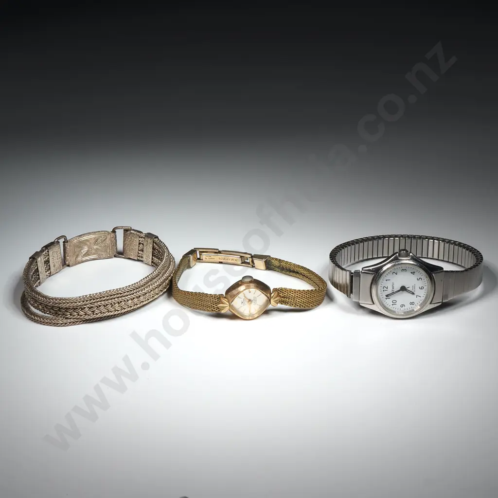 Three Vintage Ladies Wristwatches Image 1++