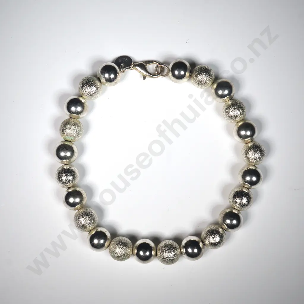 Sterling Silver Bead/Ball  Bracelet With Alternating Textured Beads. Image 1++