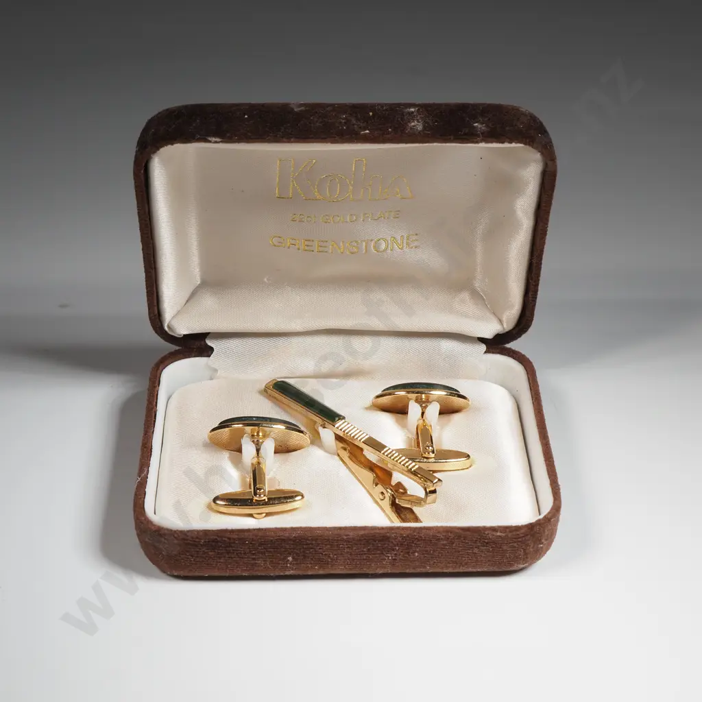 Greenstone Cufflink / Tiepin Set Image 1++