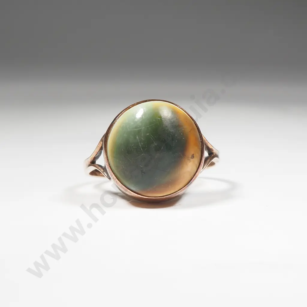 Antique 9ct gold Catseye Ring Image 1++