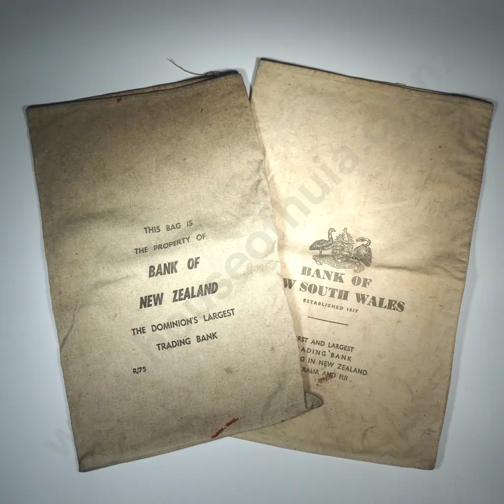 Two Vintage New Zealand Bank Bags  Image 1++