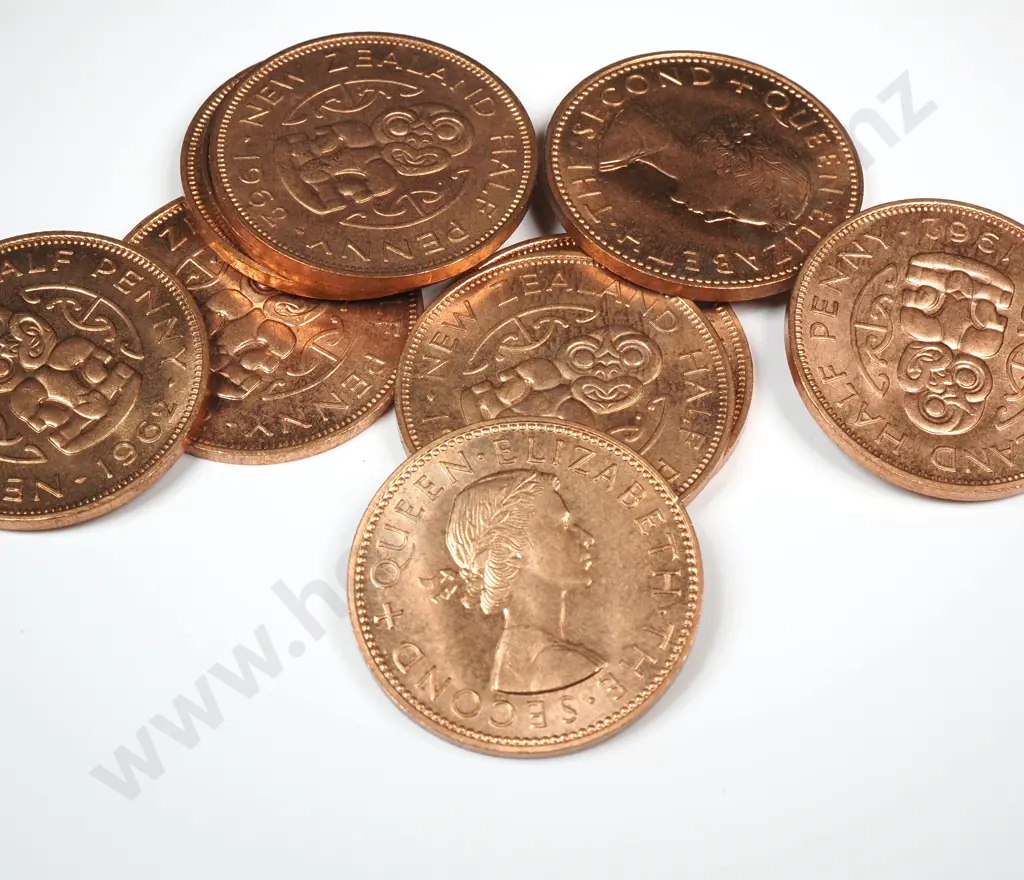 10 New Zealand 1962 Half Pennies UNC  Image 1++