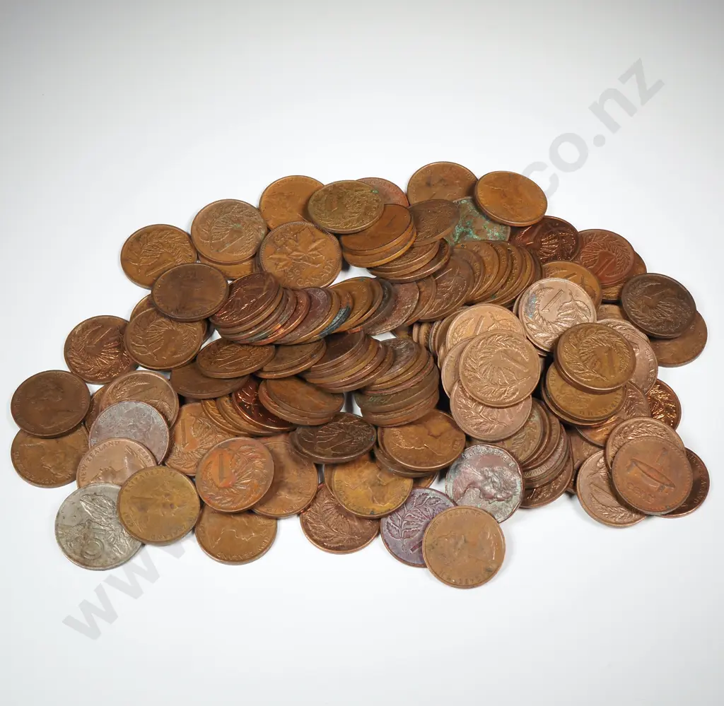 Assorted Lot of New Zealand One Cent Coins  Image 1++