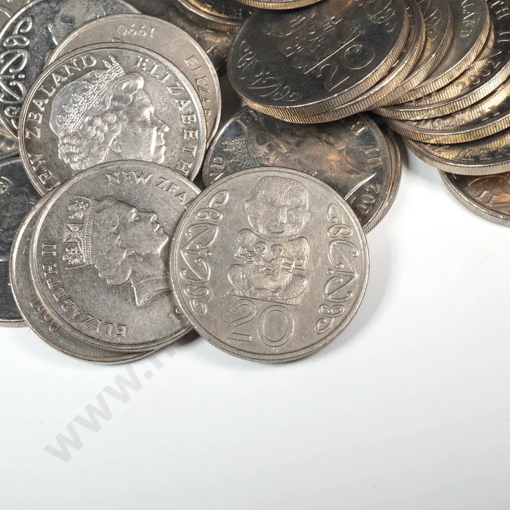 Assorted Lot of New Zealand 20 Cent Coins  Image 1++
