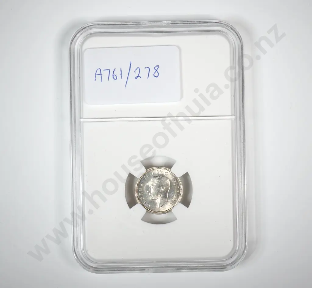 1937 New Zealand Threepence Coin - Better Grade Image 1++