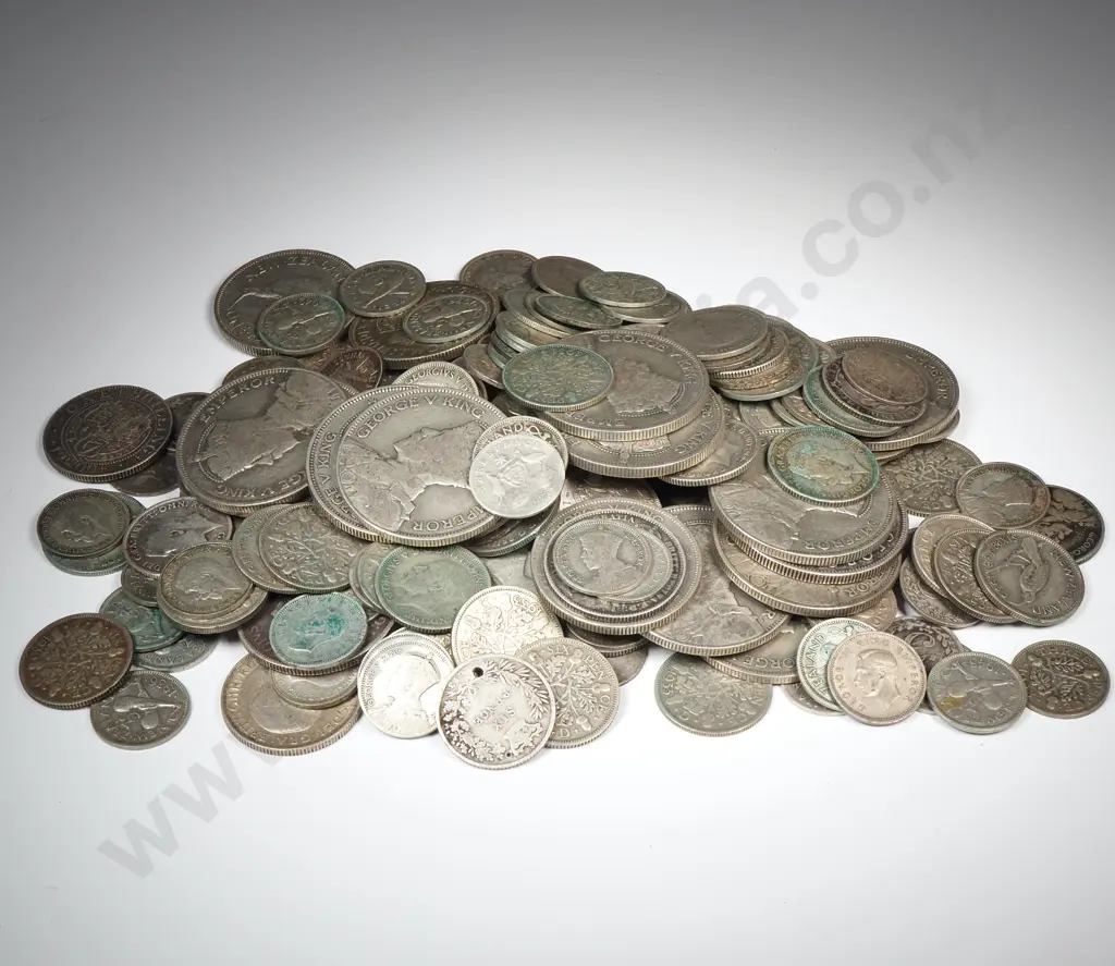 645 Grams of Assorted 50% Silver Coinage  Image 1++