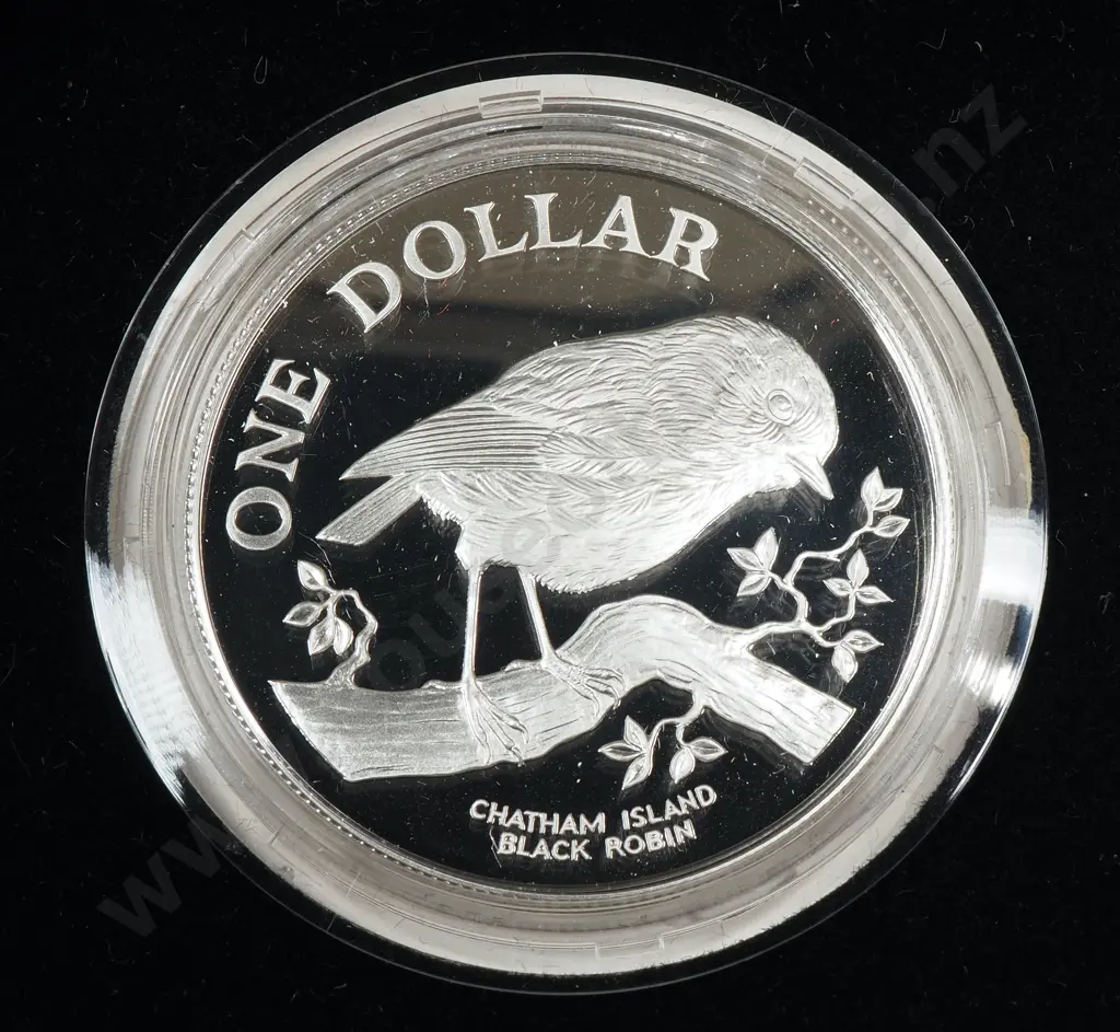 New Zealand Proof Silver Dollar Coin  Image 1++