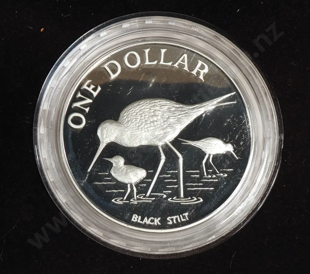 New Zealand Proof Silver One Dollar Coin  Image 1++