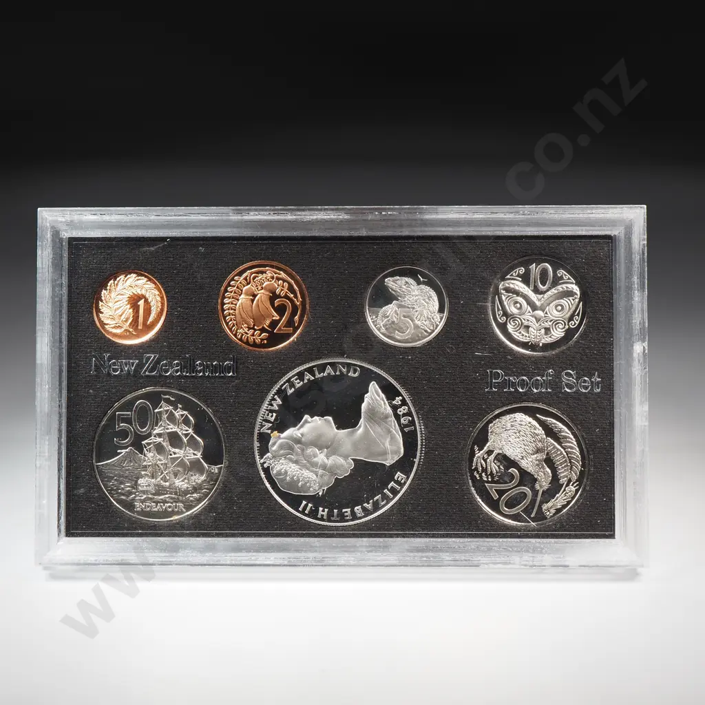 1984 New Zealand Proof Coin Set w Silver Dollar  Image 1++