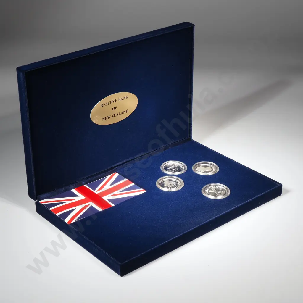 1998 Pride in New Zealand Four Coin Silver Proof Set  Image 1++