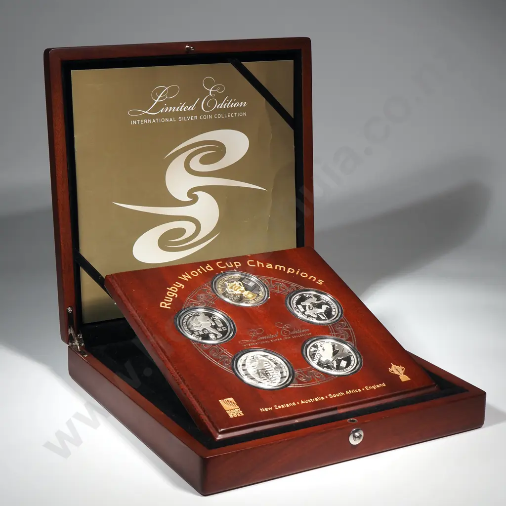 2011 New Zealand Ruby World Cup Five Silver Proof Coin Set  Image 1++