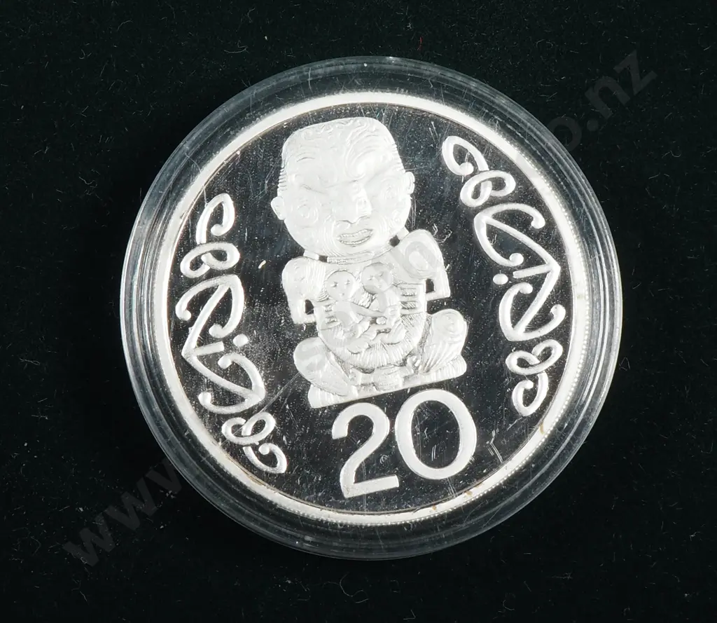 1995 New Zealand Sterling Silver Piedmont 20 Cent Coin - 28.25 Grams  Image 1++