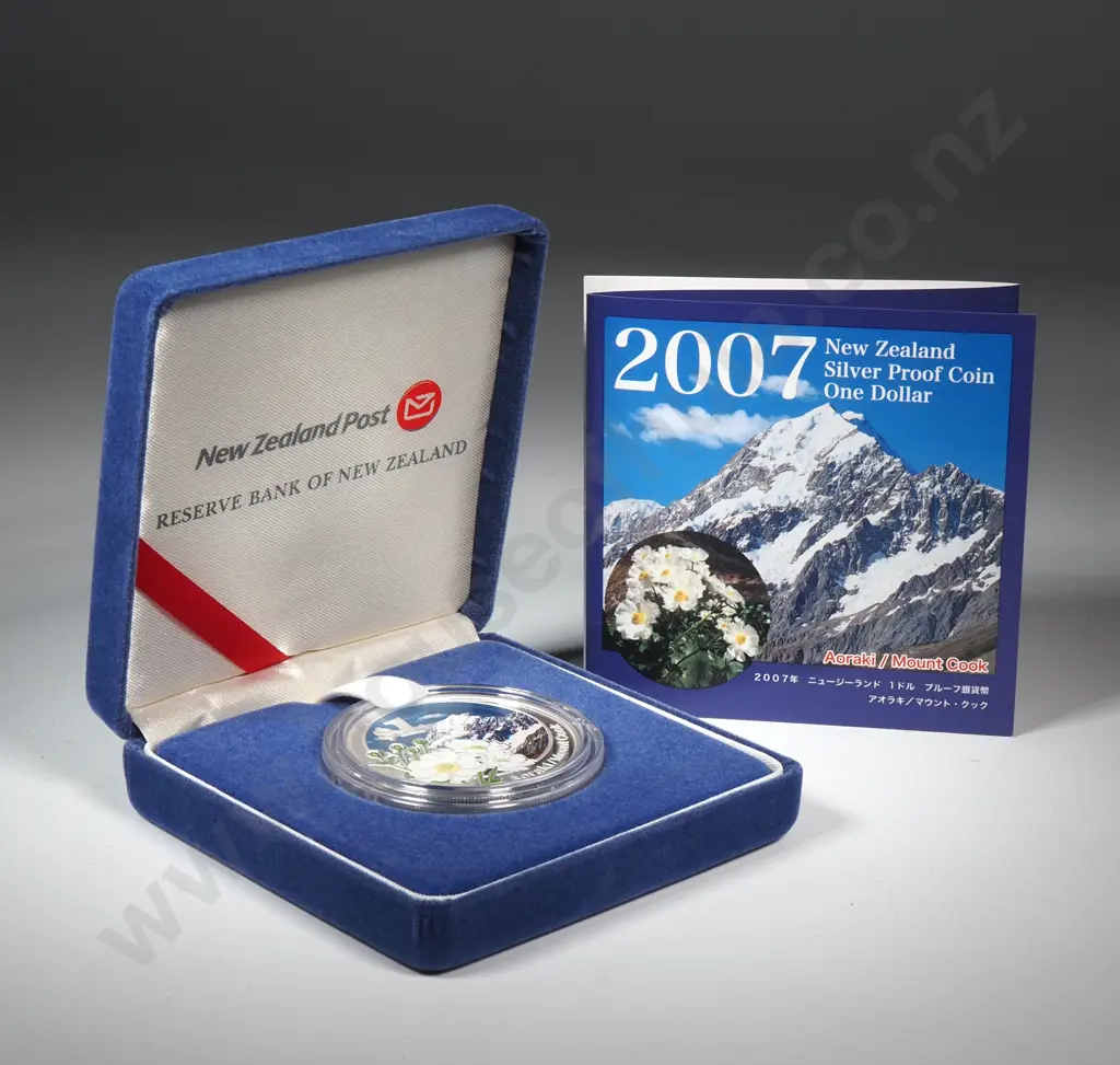 2007 New Zealand Aoraki/Mount Cook Japan Mint One Ounce Silver Proof Coin Image 1++