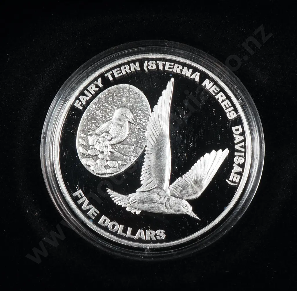 2012 Fairy Tern One Ounce Silver Proof Coin  Image 1++