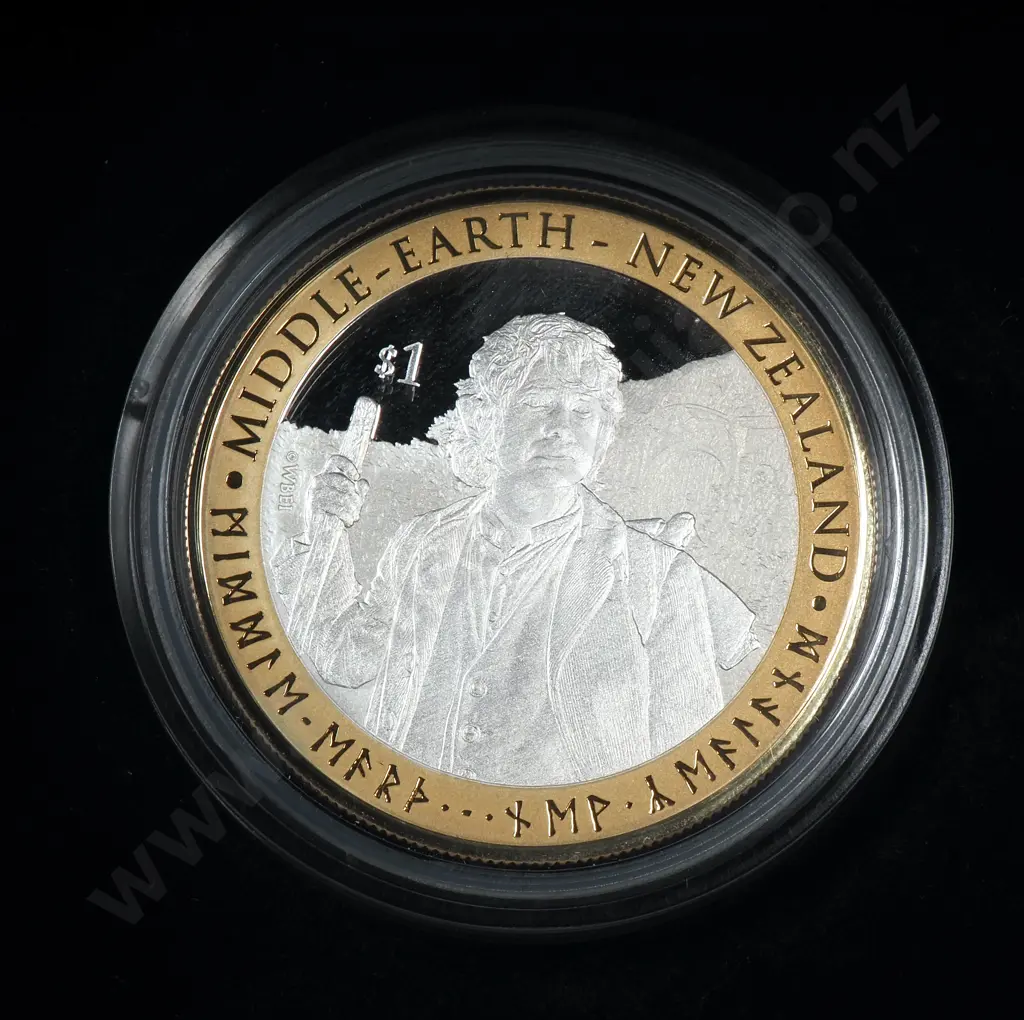 2012New Zealand The Hobbit One Ounce Silver Coin With Gold Plating  Image 1++