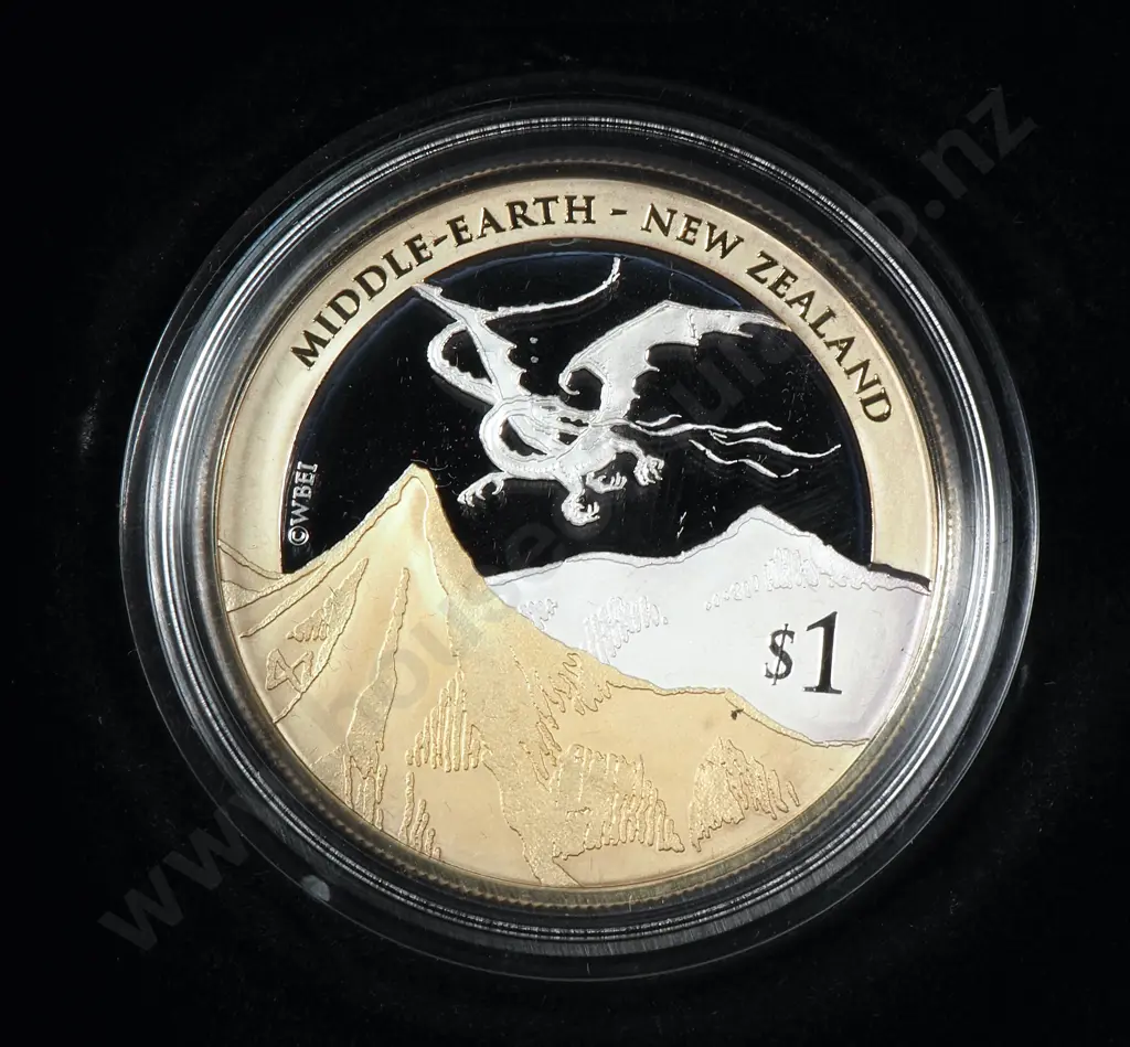 2013 New Zealand The Hobbit Coin One Ounce Silver With Gold Plating  Image 1++