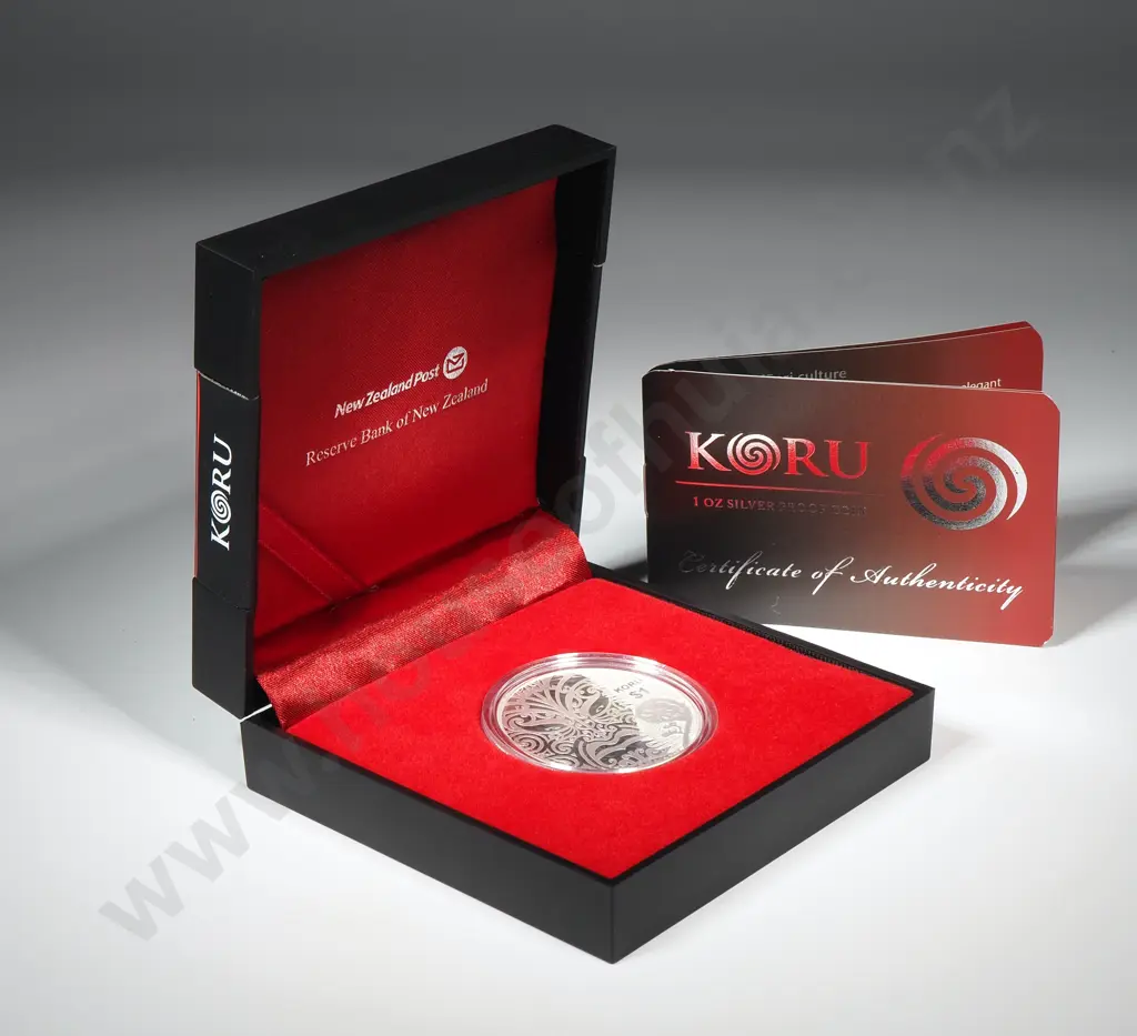 2013 New Zealand Koru Proof Coin- One Troy Ounce Silver Image 1++